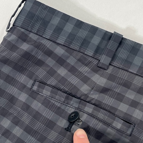 Nike Shorts Mens 40 Black 11" Plaid Golf Performance Tech Chino‎ Stretch 452712 - Picture 12 of 12